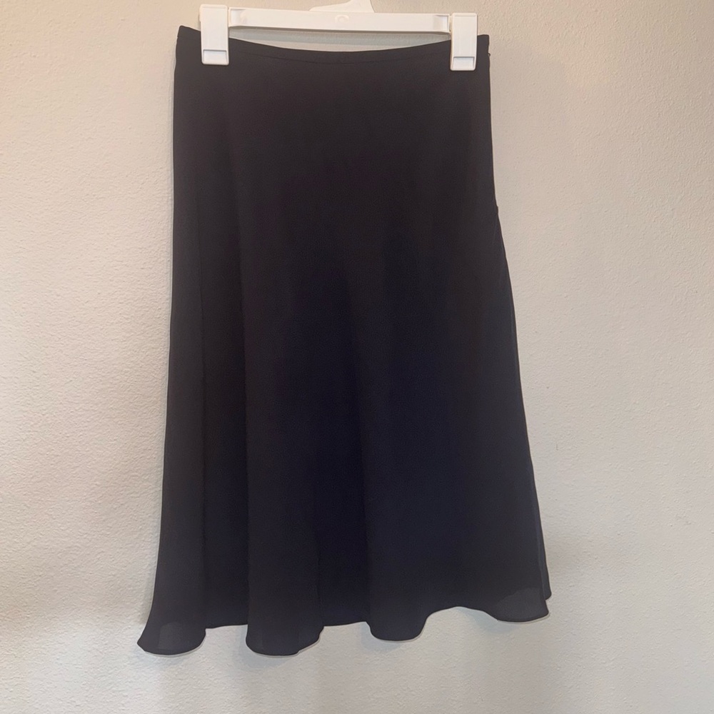 4/$20🛍 LOFT Navy Blue A-Line 100% Silk Midi Skirt